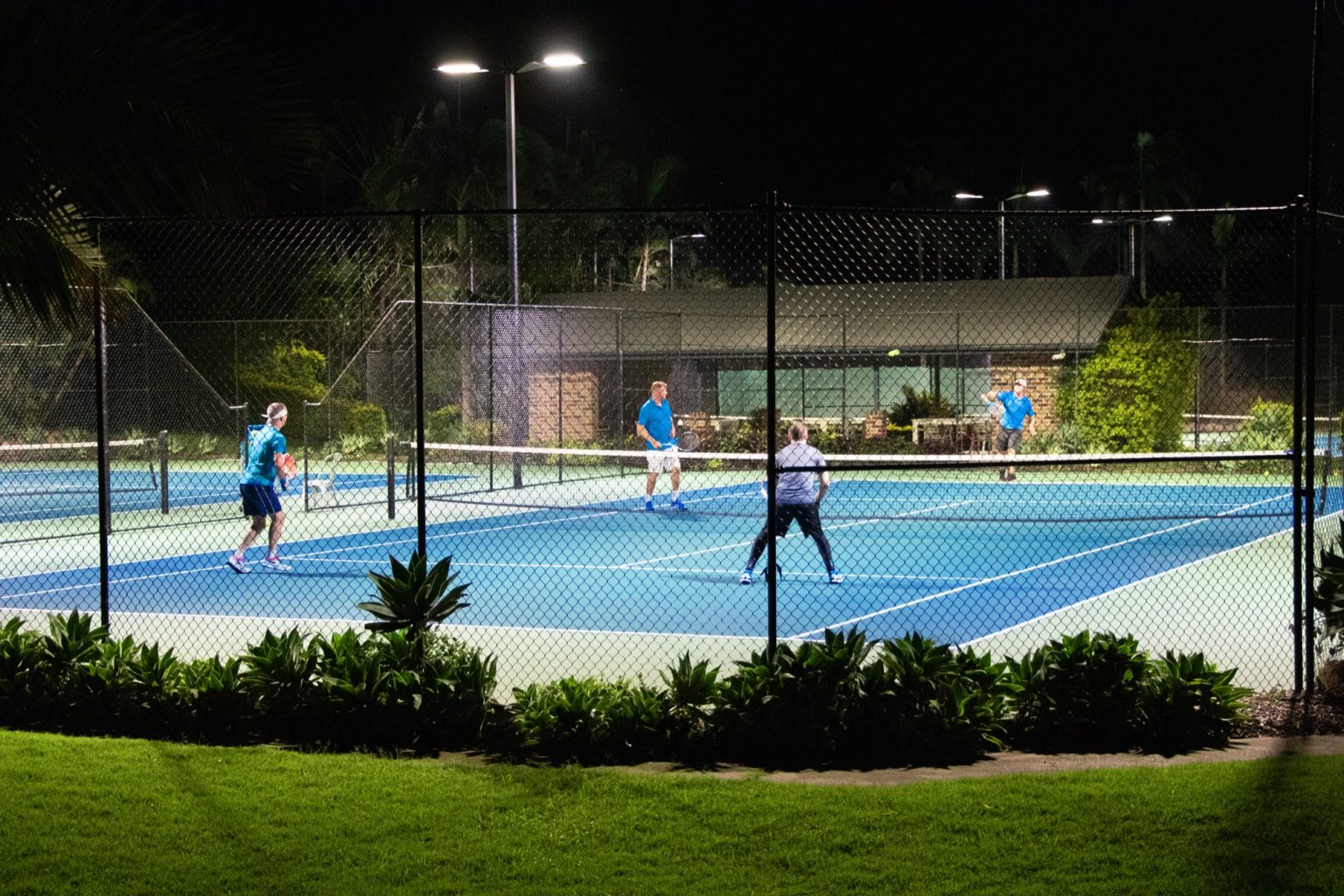 Services Guse’s Tennis Coaching, Fixtures, Court Hire Forest Lake